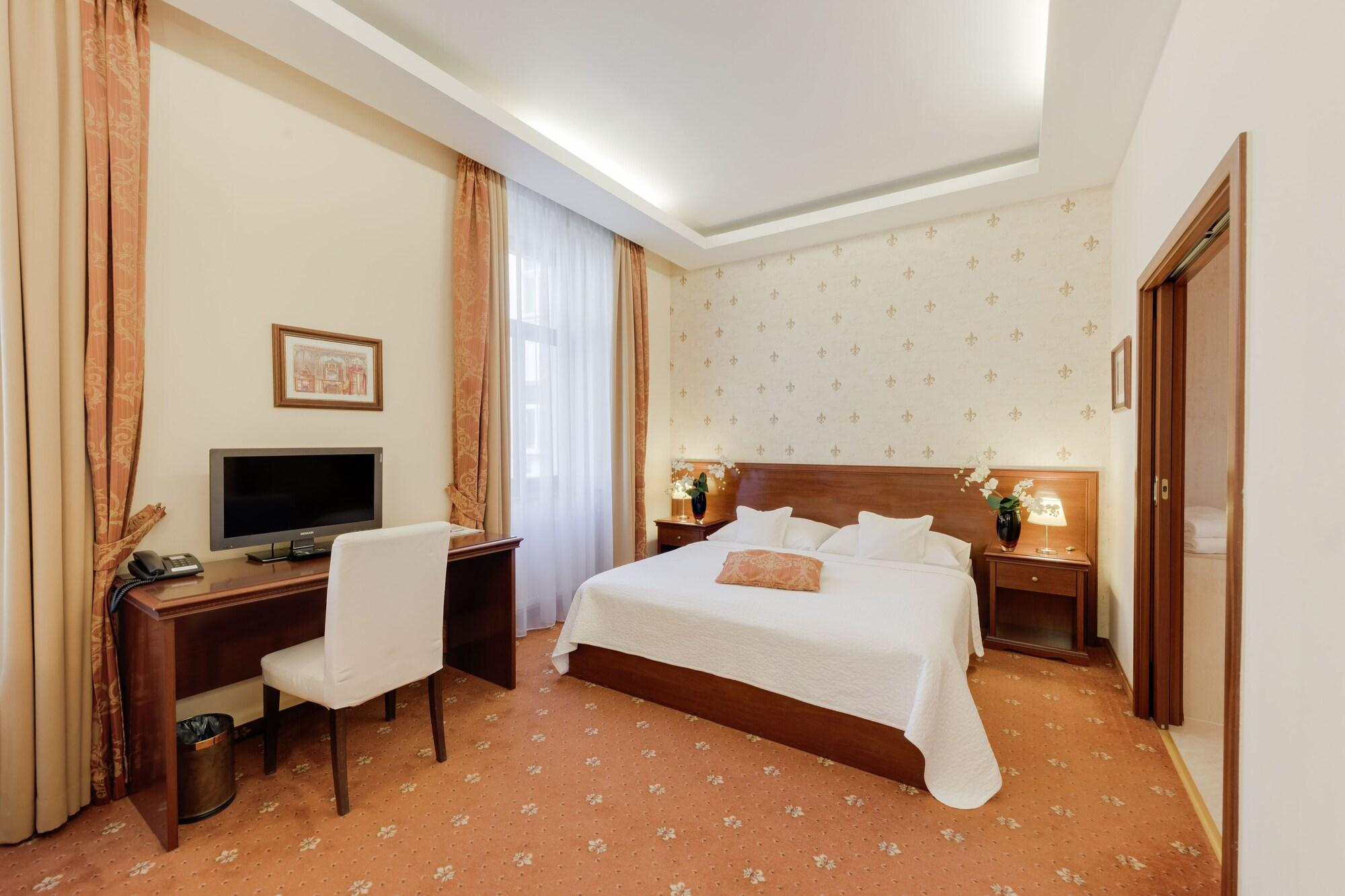 Louren Hotel ปราก ภายนอก รูปภาพ
