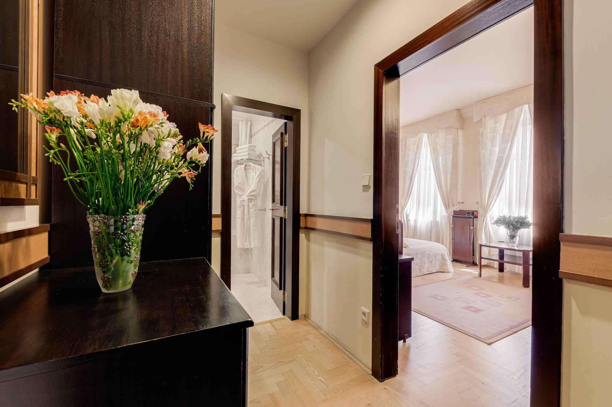 Louren Hotel ปราก ภายนอก รูปภาพ