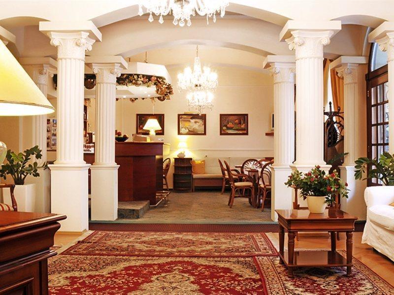 Louren Hotel ปราก ภายนอก รูปภาพ