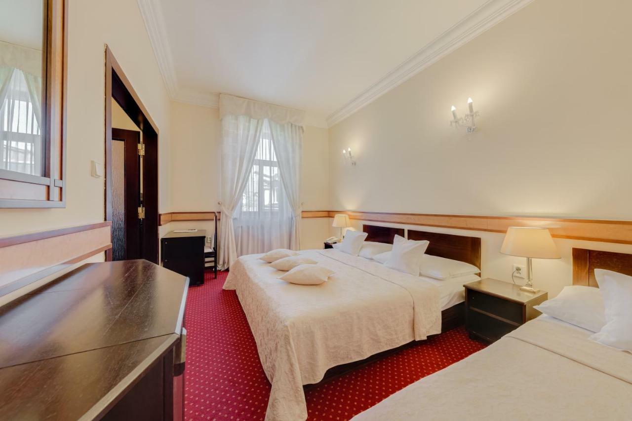 Louren Hotel ปราก ภายนอก รูปภาพ