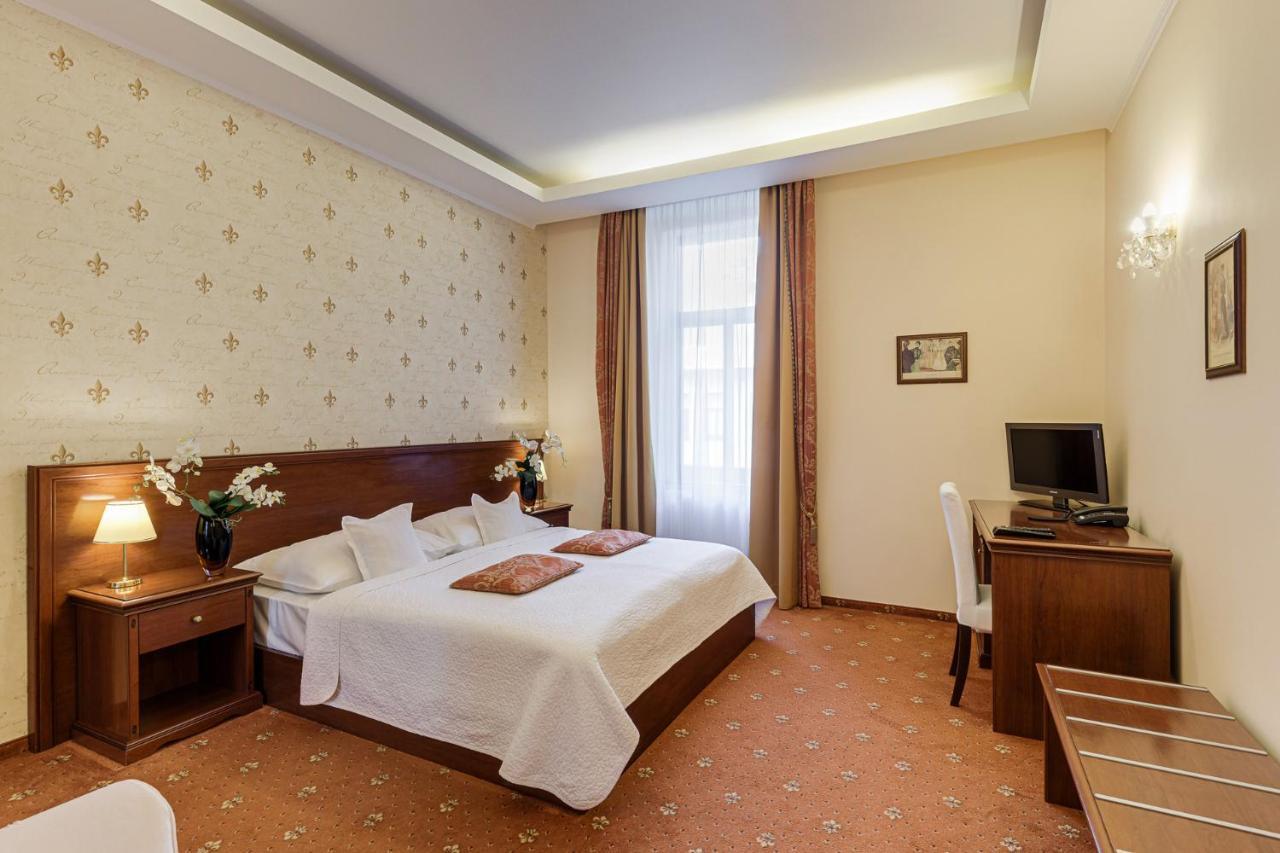 Louren Hotel ปราก ภายนอก รูปภาพ